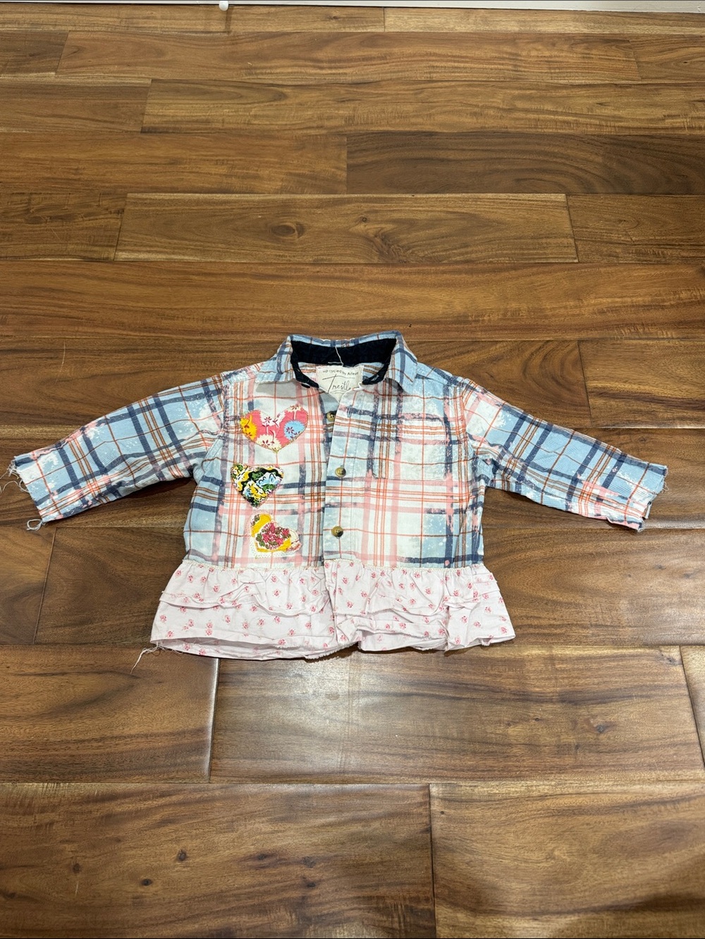 Girls' bohemian chic style Blue Plaid Ruffle Hem Jacket with Heart Patches